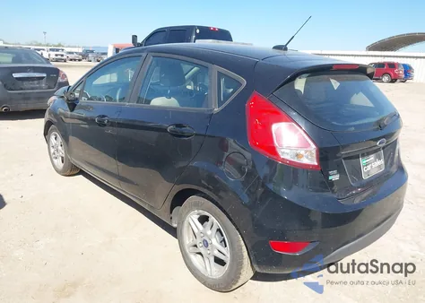 2018 Ford Fiesta Se из США, поврежденный, VIN 3FADP4EJ5JM106891